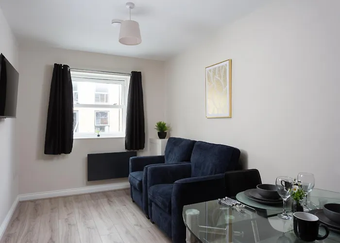 Garth House, 66 Clarence Street, ヨーク