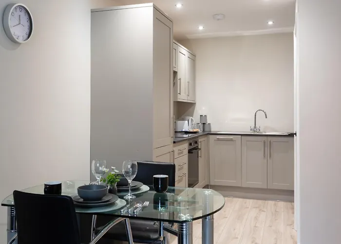 アパート Garth House, 66 Clarence Street, ヨーク