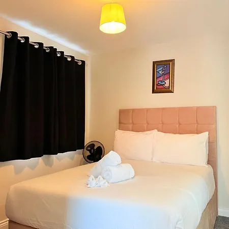 Garth House, 66 Clarence Street, *